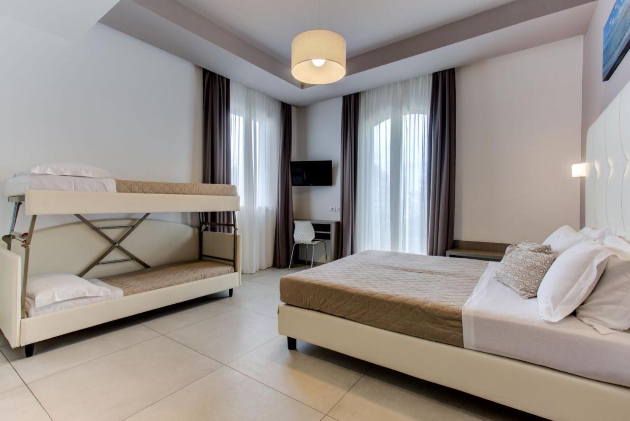 Hotel Augustea